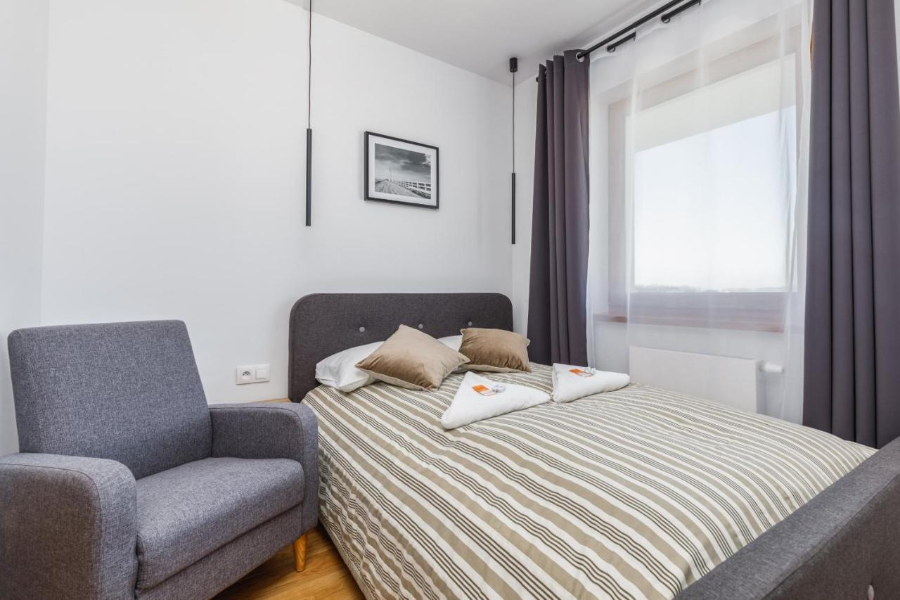 Modern & Spacious Baltin Blu By Renters * Sarbinowo