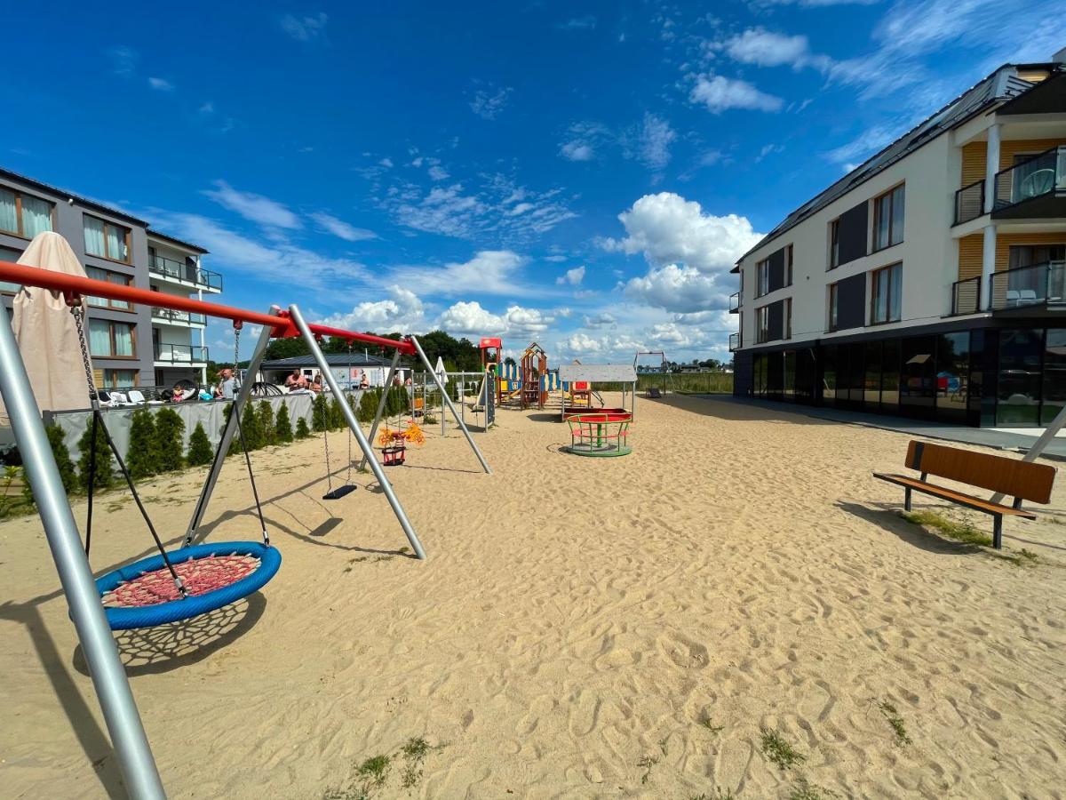 Apartment Modern & Spacious Baltin Blu By Renters Sarbinowo