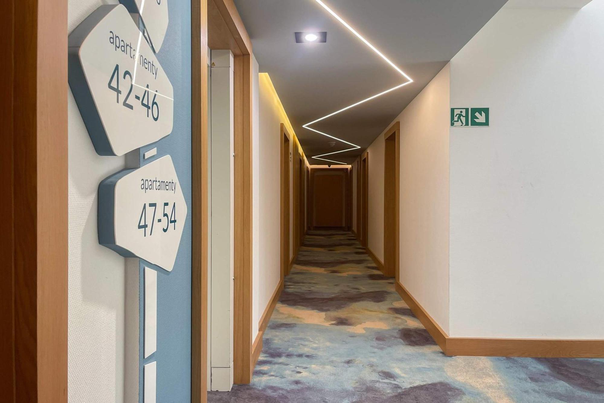 Apartment Modern & Spacious Baltin Blu By Renters Sarbinowo