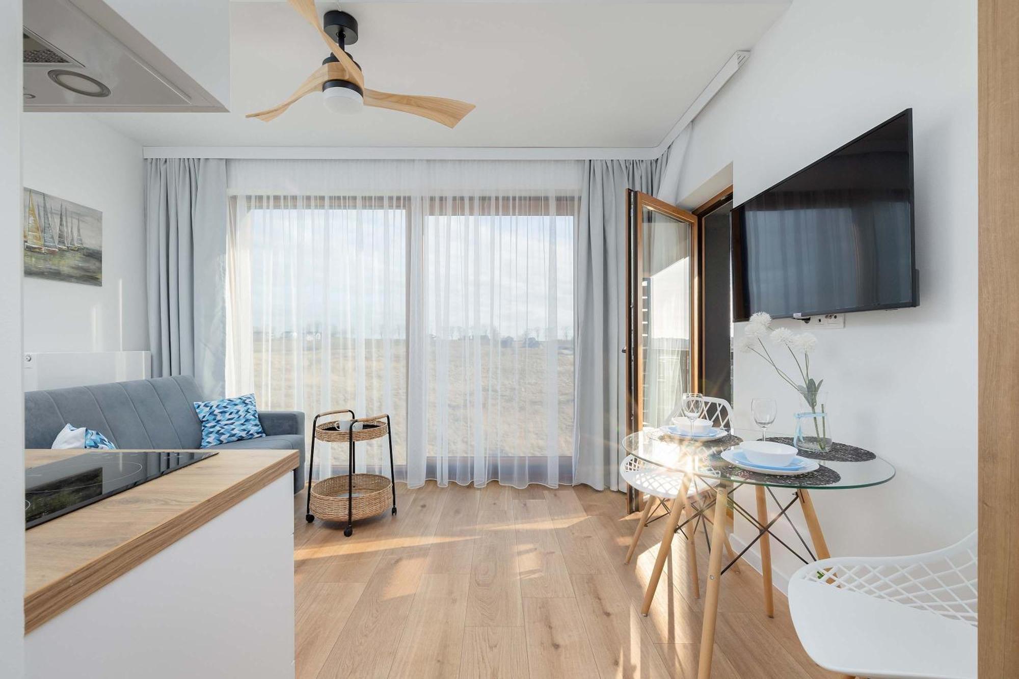Modern & Spacious Baltin Blu By Renters *